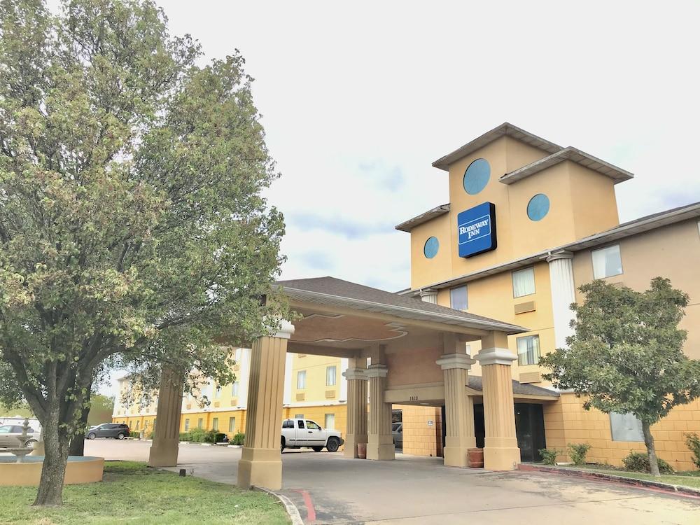 Hotel Super 8 By Wyndham Temple I-35 Exteriér fotografie